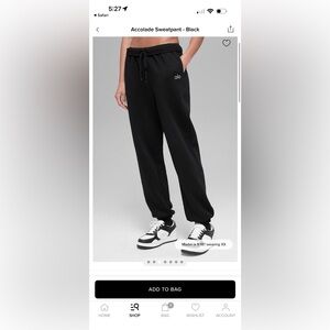 ALO Yoga women’s sweatpants size small